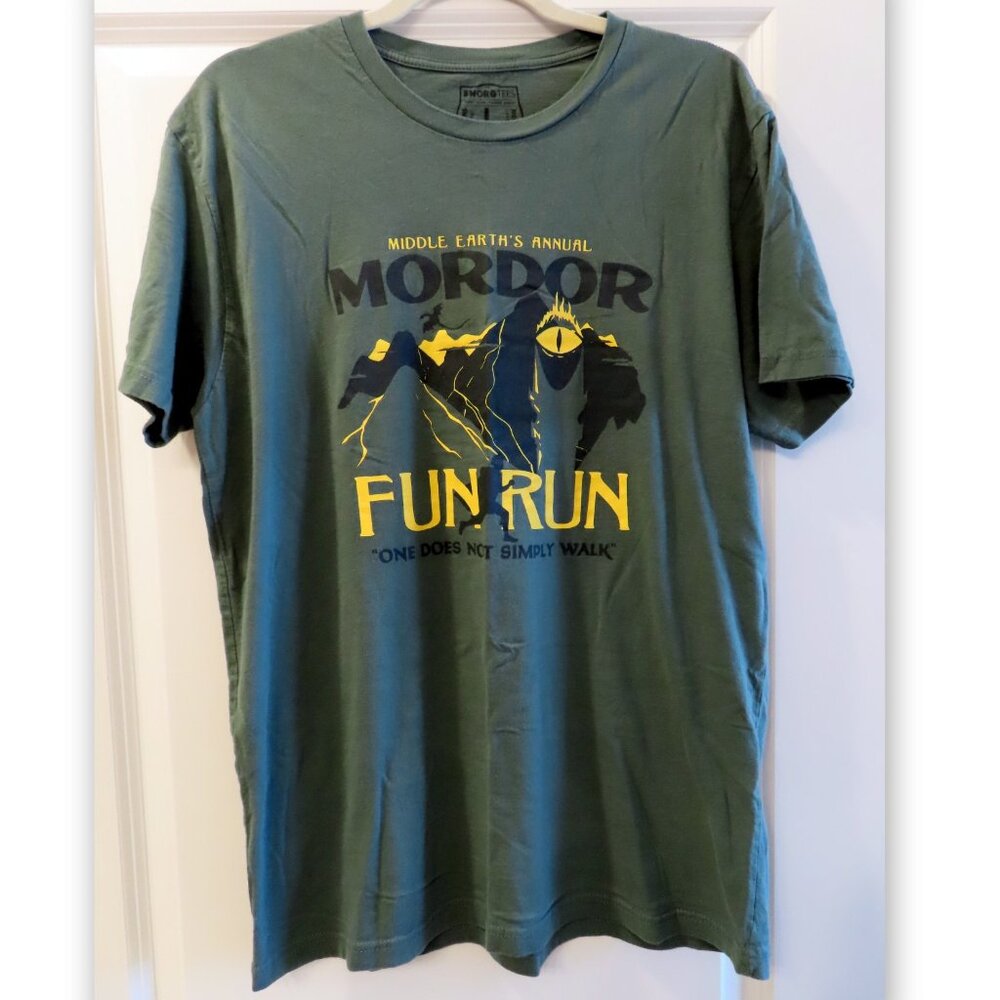 Lord of the Rings Middle Earth's Annual Mordor Fun Run T-Shirt Large